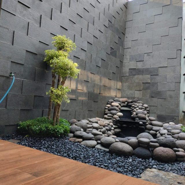 pembuatan taman ikan
